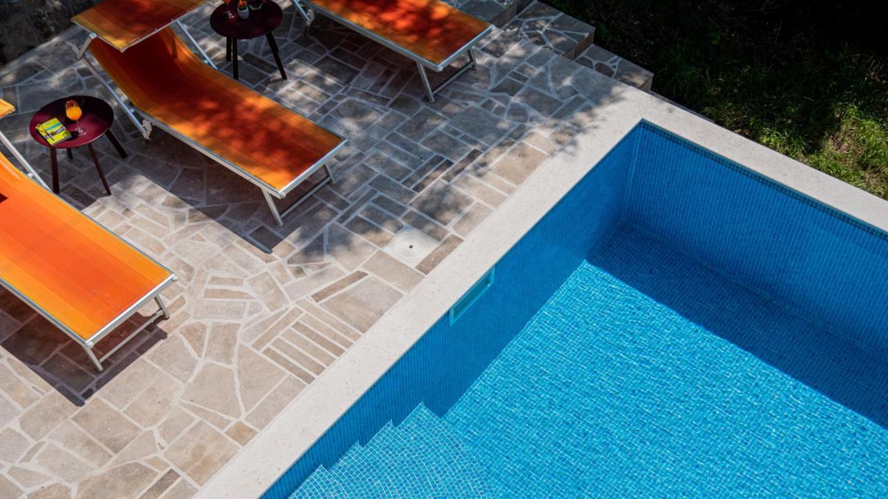 Villa Toscana With A Pool Tivat Eksteriør billede